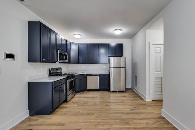 815 S Carpenter Street 3R, Chicago, IL 60607