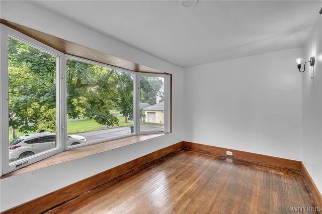 91 Saint Johns Parkside Street, Buffalo, NY 14210