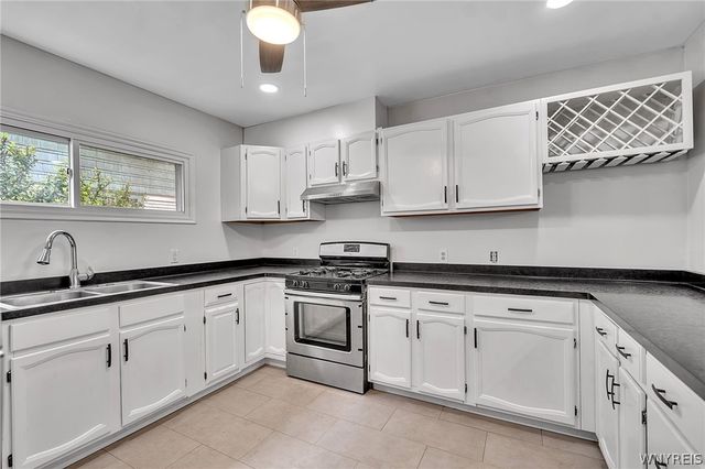 91 Saint Johns Parkside Street, Buffalo, NY 14210