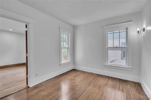 91 Saint Johns Parkside Street, Buffalo, NY 14210