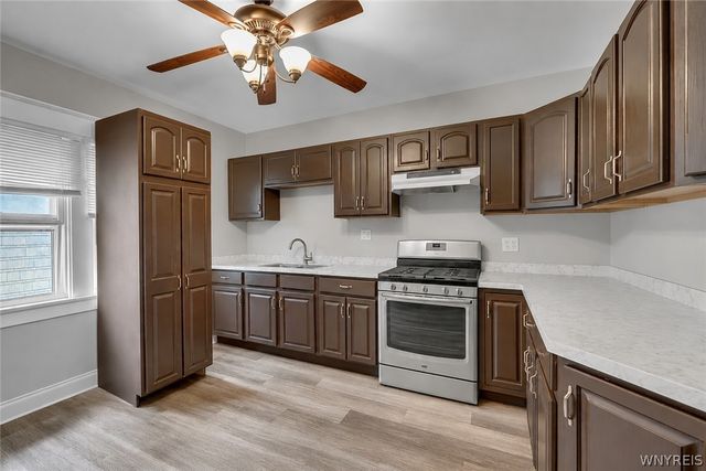 91 Saint Johns Parkside Street, Buffalo, NY 14210