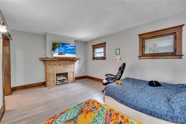 91 Saint Johns Parkside Street, Buffalo, NY 14210