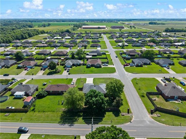 21637 Shadowbrook Street, Robertsdale, AL 36567