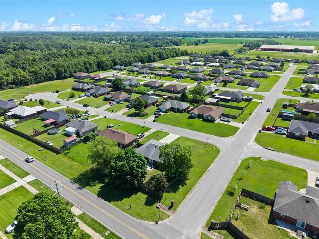 21637 Shadowbrook Street, Robertsdale, AL 36567