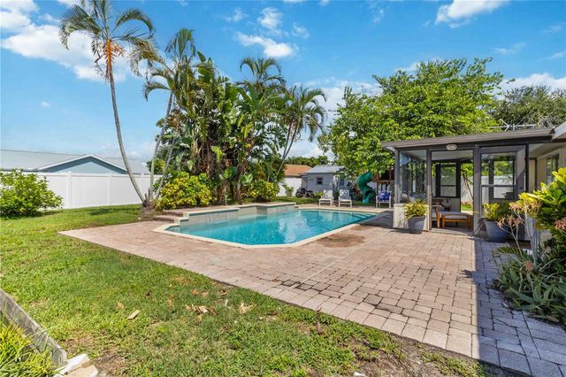 6402 34TH AVENUE W, Bradenton, FL 34209