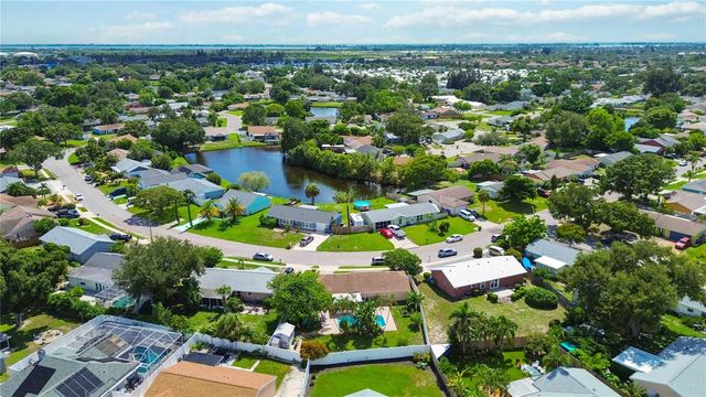 6402 34TH AVENUE W, Bradenton, FL 34209