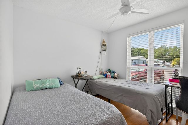 6401 REGATTA COURT, Tampa, FL 33634