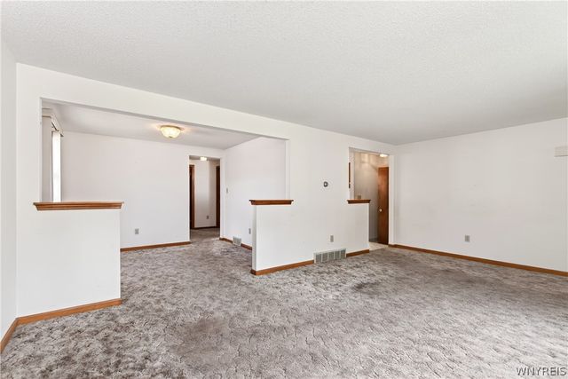 144 Hillpine Road, Cheektowaga, NY 14227