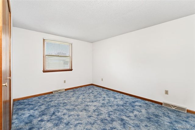 144 Hillpine Road, Cheektowaga, NY 14227