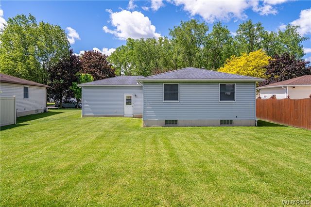 144 Hillpine Road, Cheektowaga, NY 14227
