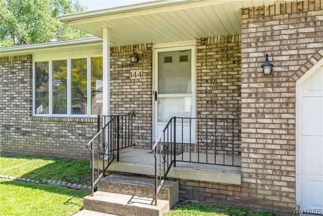 144 Hillpine Road, Cheektowaga, NY 14227