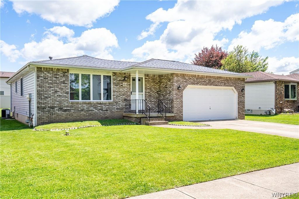 144 Hillpine Road, Cheektowaga, NY 14227