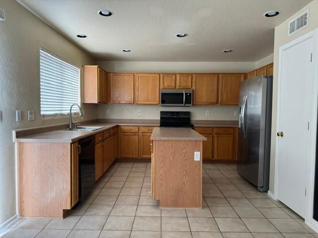 1960 S 159th Avenue, Goodyear, AZ 85338
