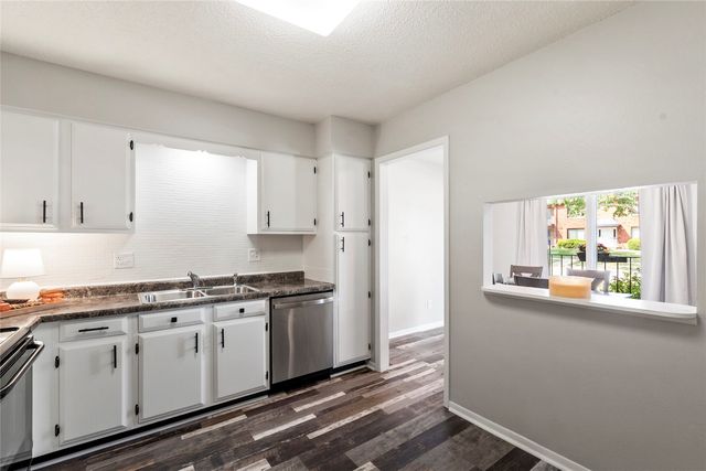 869 Kerry Lane SE 46, Cedar Rapids, IA 52403