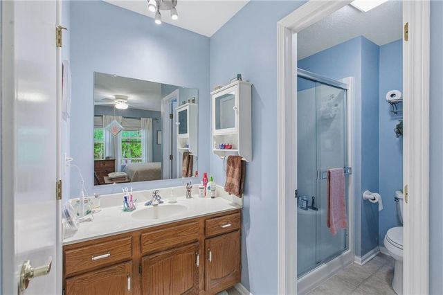 8424 N Park Court, Kansas City, MO 64155