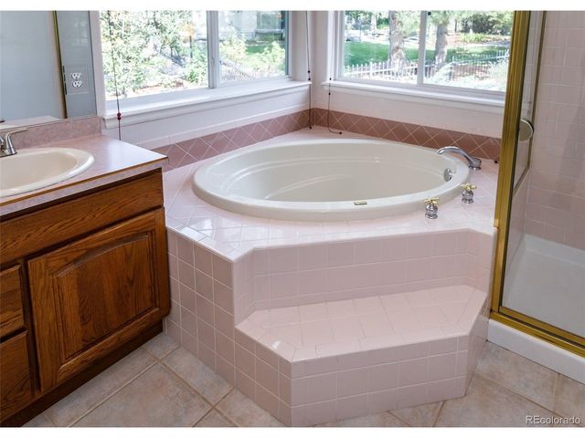 2370 Pinhigh Ct, Colorado Springs, CO 80907
