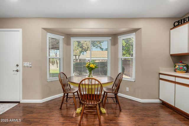 2844 E OAKLAND Court, Gilbert, AZ 85295