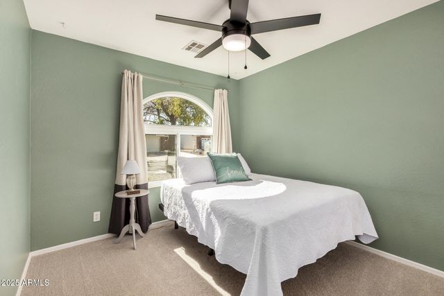 2844 E OAKLAND Court, Gilbert, AZ 85295