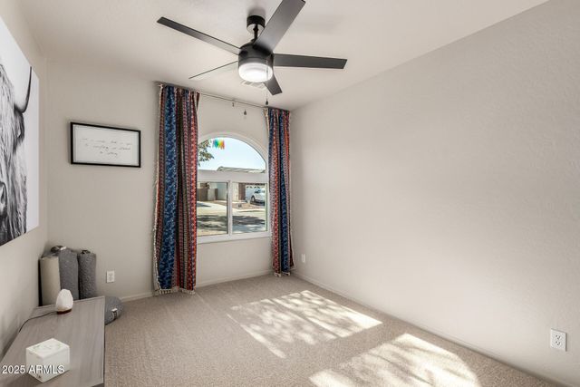 2844 E OAKLAND Court, Gilbert, AZ 85295