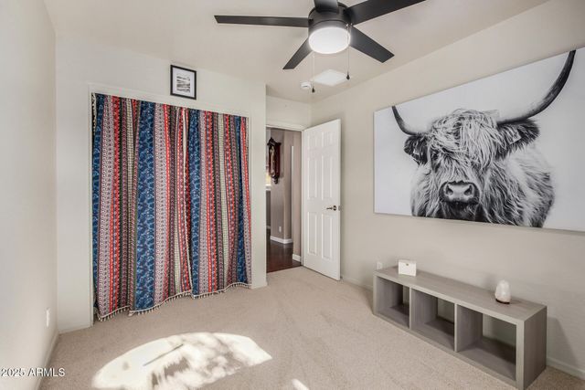 2844 E OAKLAND Court, Gilbert, AZ 85295