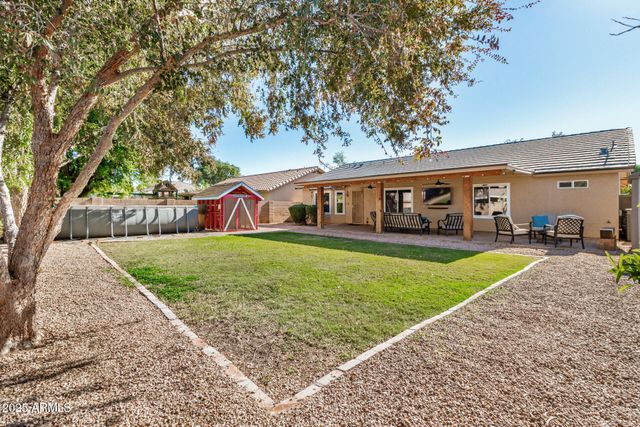 2844 E OAKLAND Court, Gilbert, AZ 85295