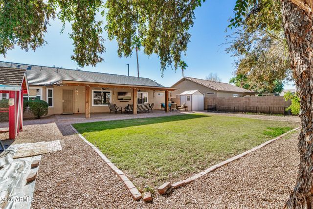 2844 E OAKLAND Court, Gilbert, AZ 85295