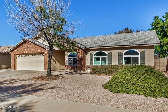 2844 E OAKLAND Court, Gilbert, AZ 85295
