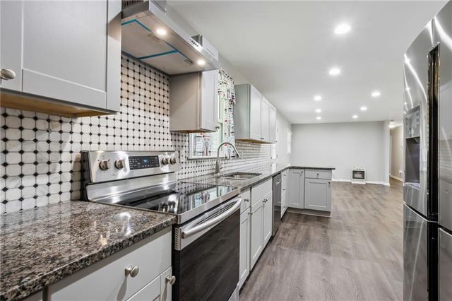 1331 Owen Circle, Buford, GA 30518