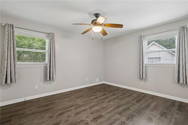1331 Owen Circle, Buford, GA 30518