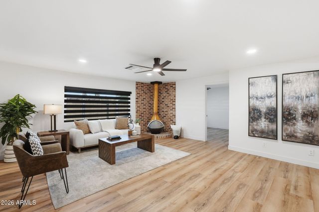 7007 W WANDA LYNN Lane, Peoria, AZ 85382