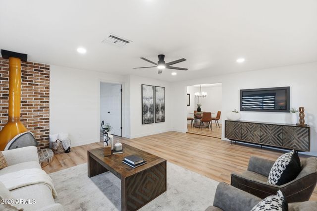 7007 W WANDA LYNN Lane, Peoria, AZ 85382