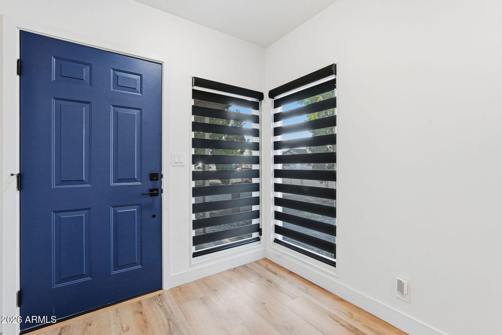 Image 13 of property listing at 7007 W WANDA LYNN Lane, Peoria, AZ 85382
