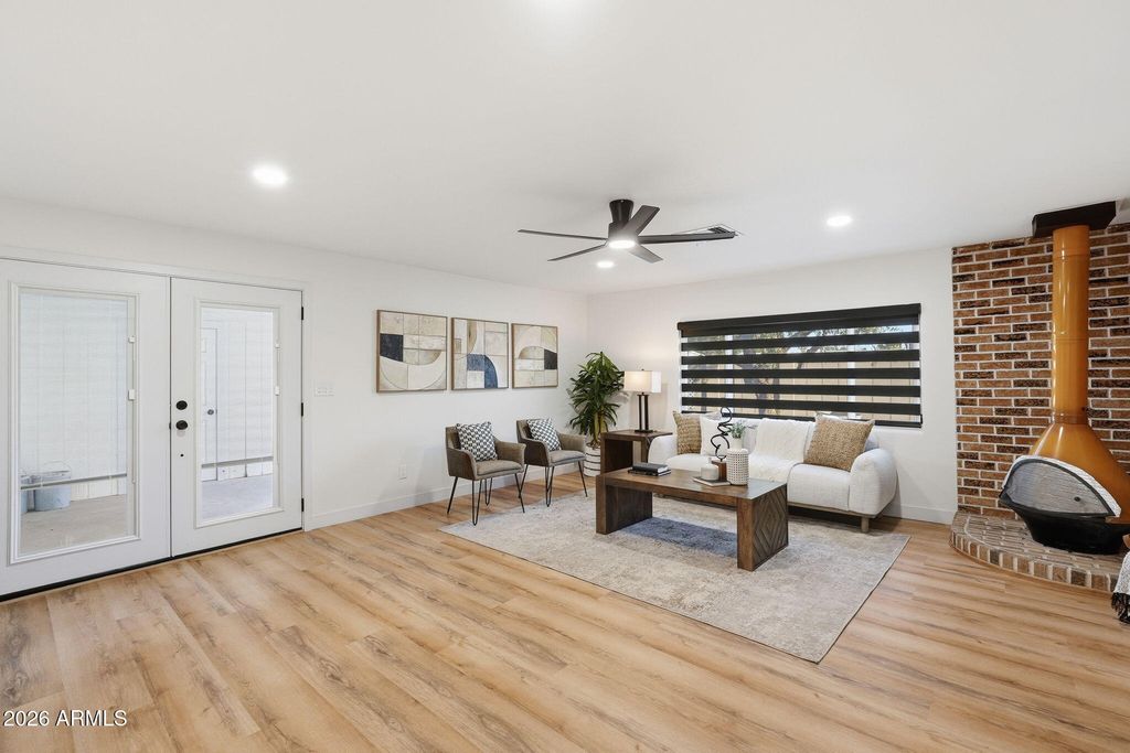 Image 18 of property listing at 7007 W WANDA LYNN Lane, Peoria, AZ 85382