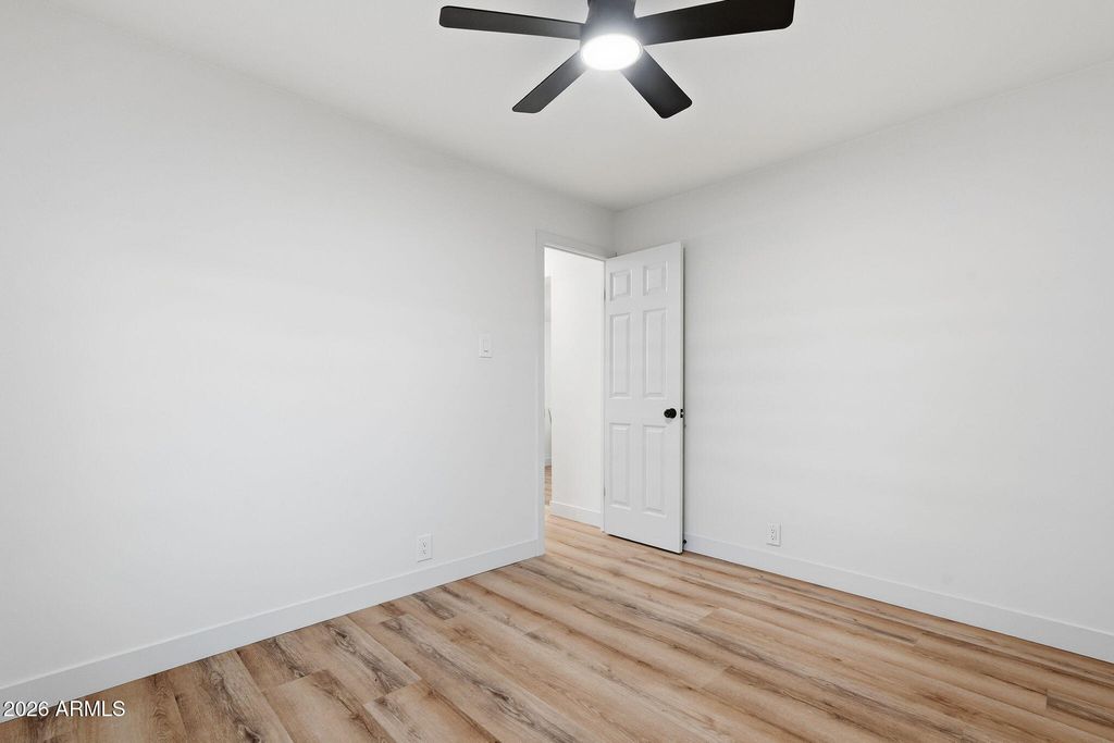 Image 40 of property listing at 7007 W WANDA LYNN Lane, Peoria, AZ 85382