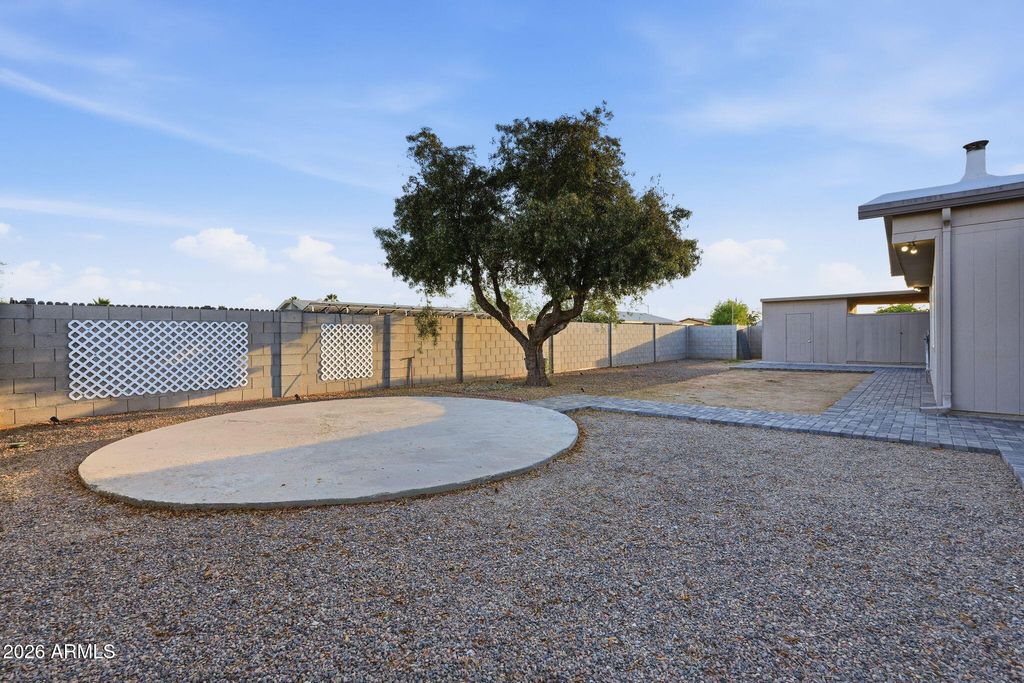 Image 44 of property listing at 7007 W WANDA LYNN Lane, Peoria, AZ 85382