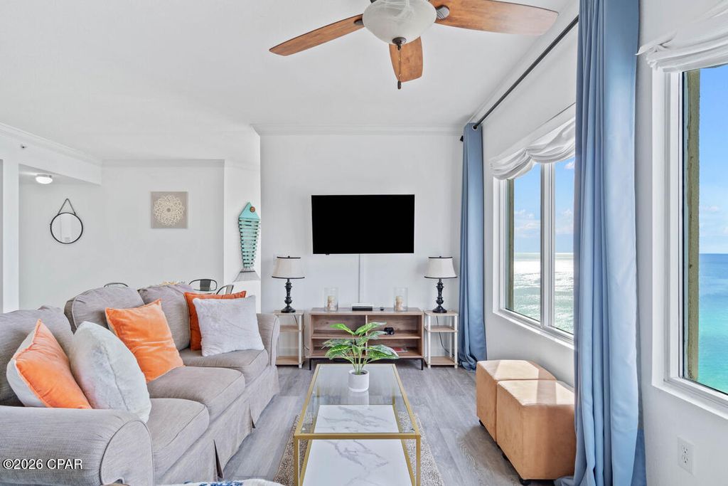 Image 11 of property listing at 16819 Front Beach Road 1900, Panama City Beach, FL 32413