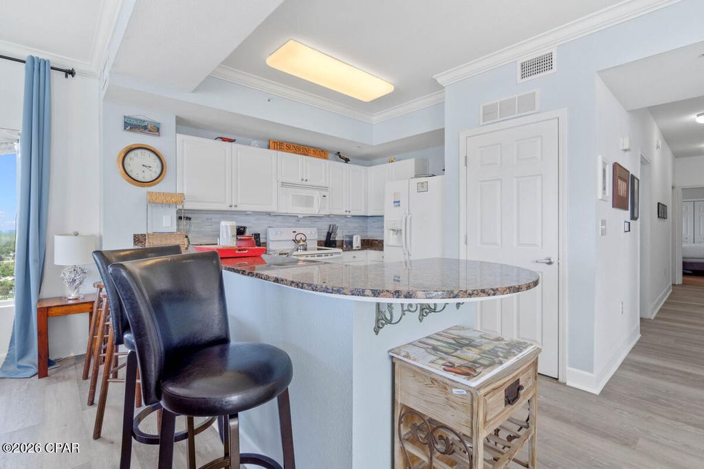 Image 8 of property listing at 16819 Front Beach Road 1900, Panama City Beach, FL 32413