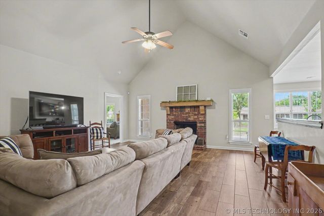 3050 S 289th East Avenue, Broken Arrow, OK 74014