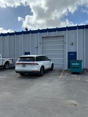 6907 NW 43rd St 6907, Miami, FL 33166