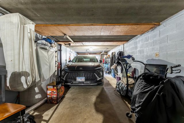 4123 W 98th Street C, Oak Lawn, IL 60453