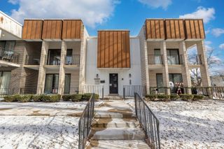 4123 W 98th Street C, Oak Lawn, IL 60453