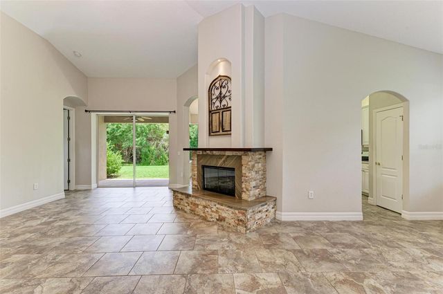337 SNAPDRAGON LOOP, Bradenton, FL 34212