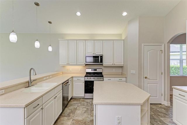337 SNAPDRAGON LOOP, Bradenton, FL 34212