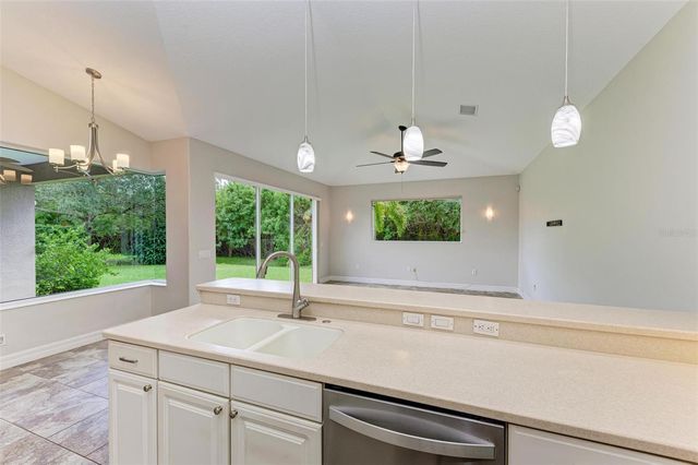 337 SNAPDRAGON LOOP, Bradenton, FL 34212