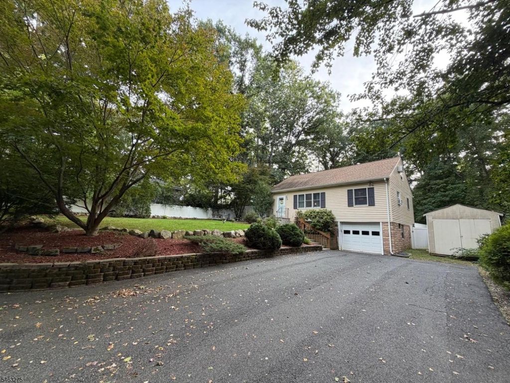11 Richmond Rd, Byram Twp., NJ 07874 — photo 2