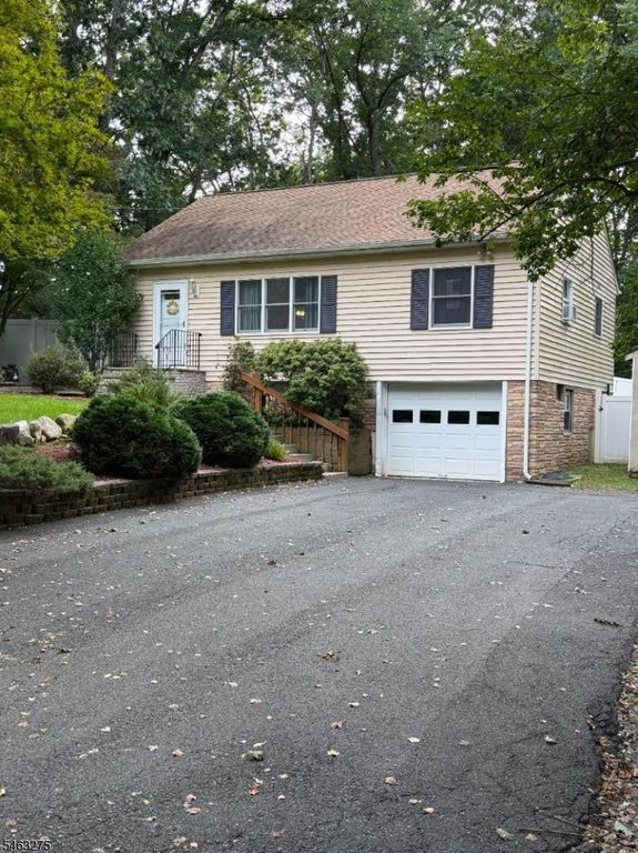 11 Richmond Rd, Byram Twp., NJ 07874 — photo 3