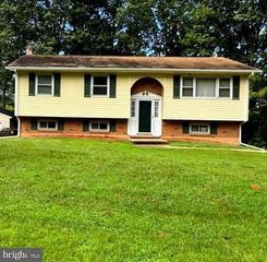 89 GREENWOOD ST, Elkton, MD 21921