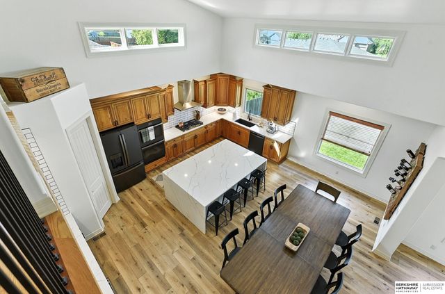 1916 Atlas Drive, Papillion, NE 68133