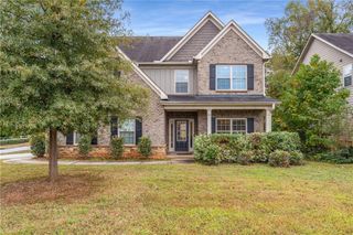 400 Autumn Bluff Drive, Lawrenceville, GA 30044