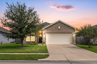 104 Cheyenne River Drive, La Marque, TX 77568